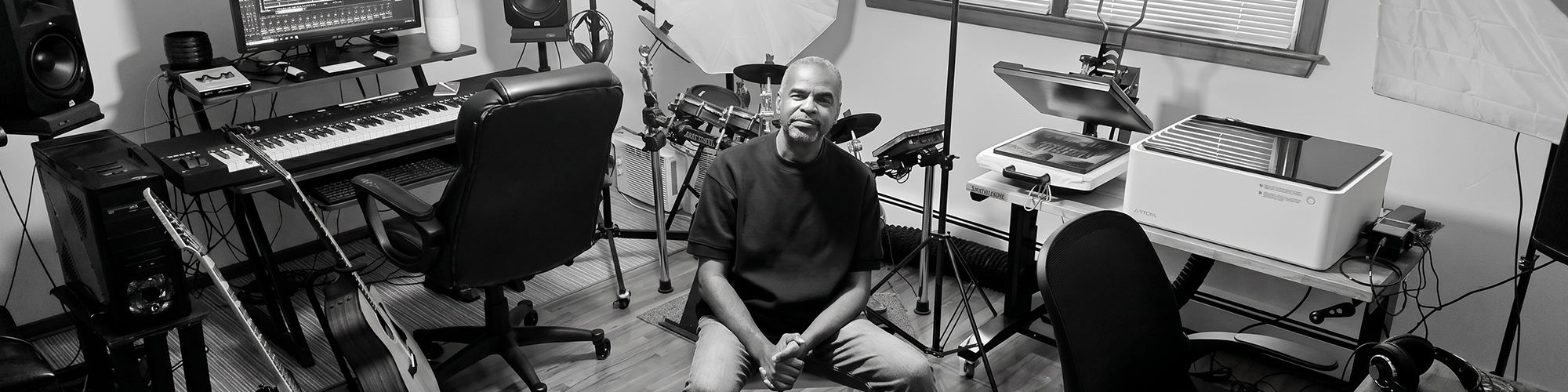 Danny In The Studio long pic